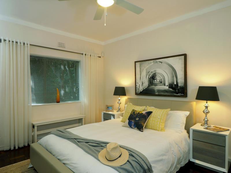 Appartement Caprice Camps Bay Extérieur photo